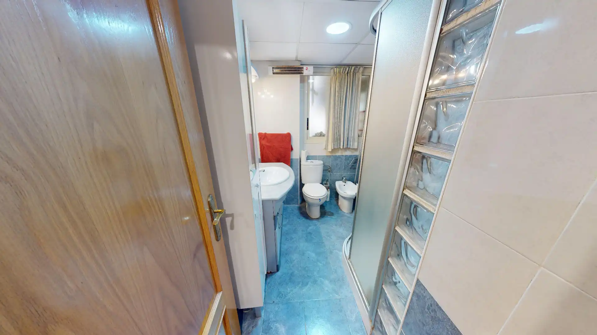 Baño de Piso en venta en Alicante / Alacant con Aire acondicionado, Calefacción y Terraza