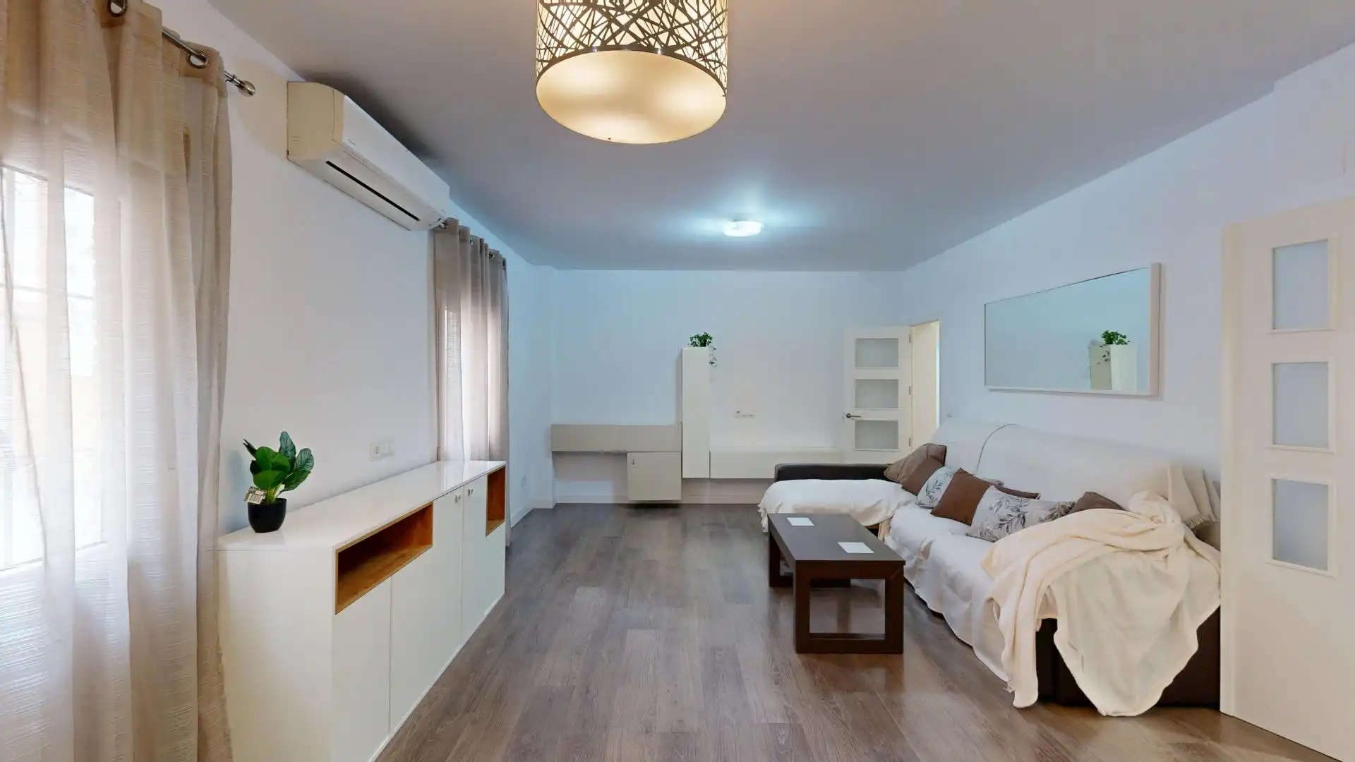 Living room of Flat for sale in Cartagena  with Air Conditioner, Heating and Storage room