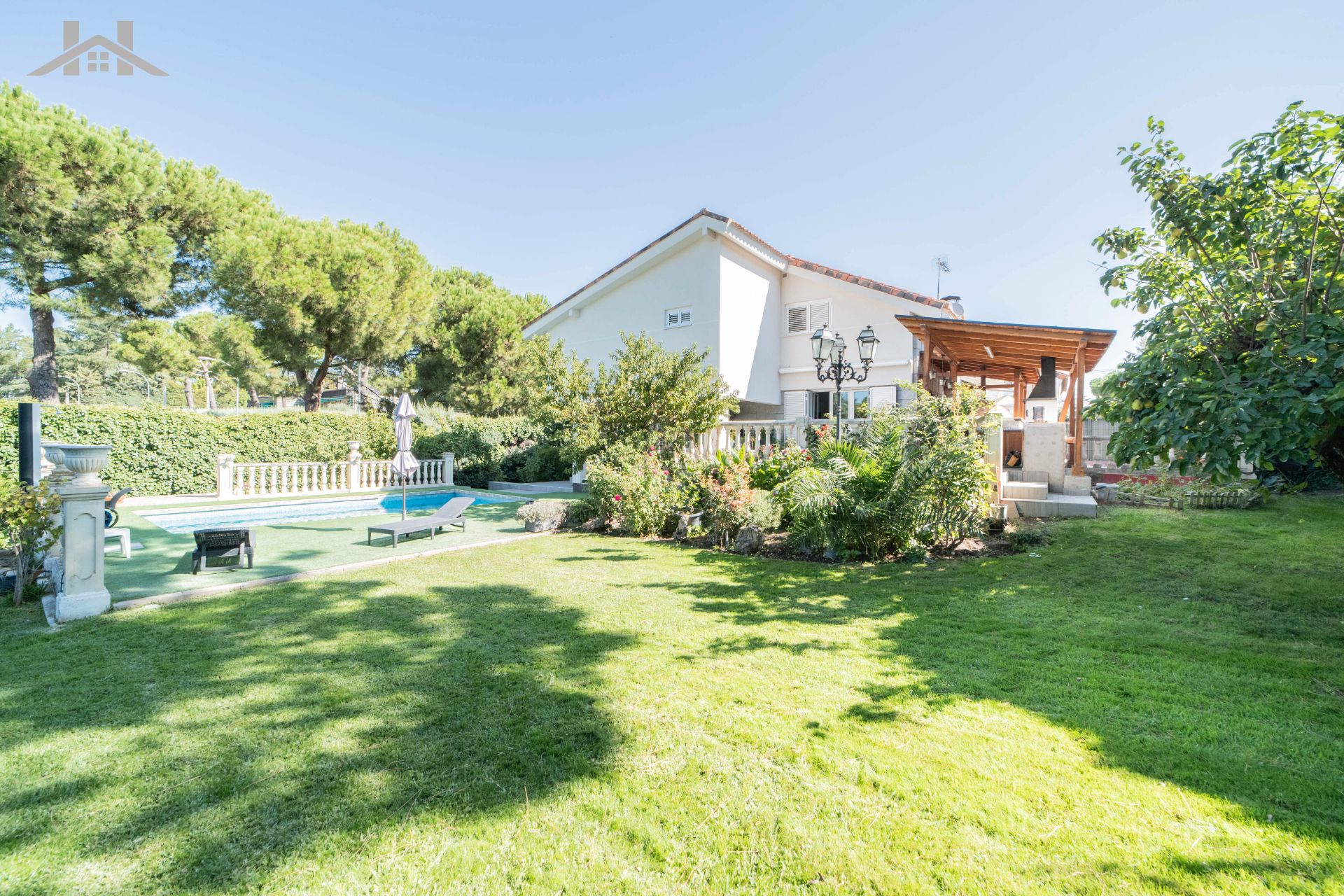 Garden of House or chalet for sale in Villaviciosa de Odón  with Air Conditioner, Private garden and Terrace