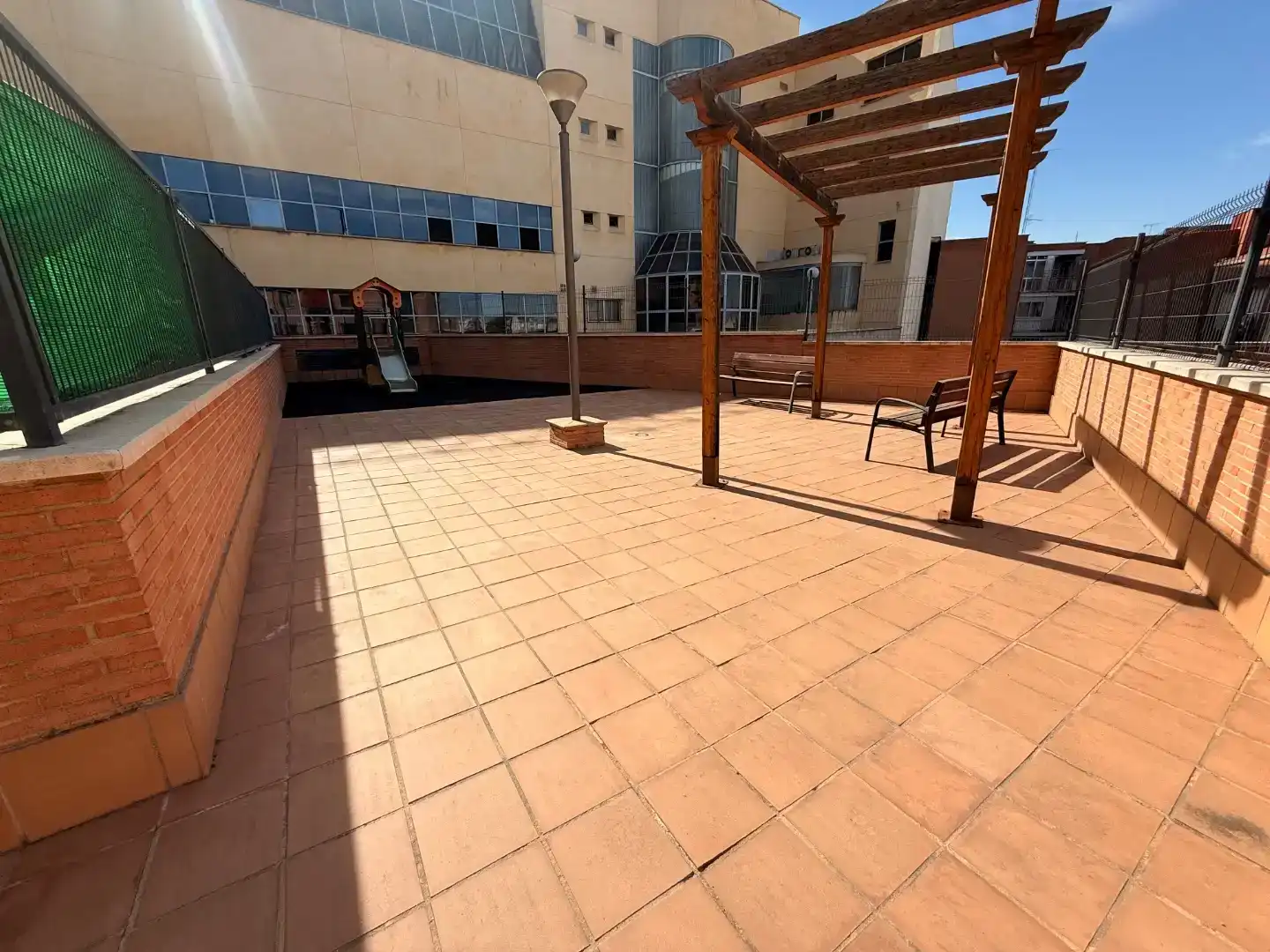 Terrasse von Wohnung zum Verkauf in Móstoles mit Klimaanlage und Balkon
