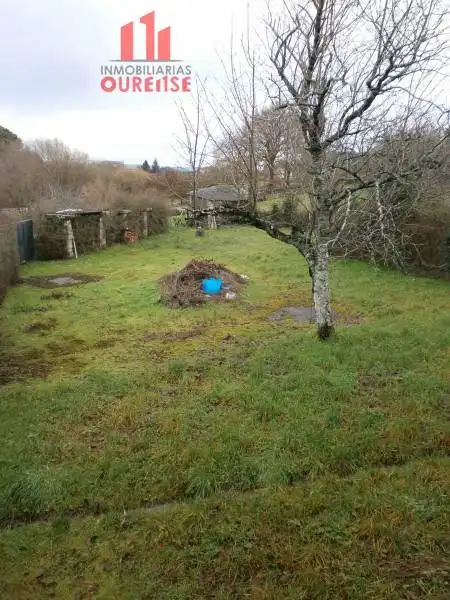 Casa o chalet en venta en Amoeiro con Trastero y Balcón