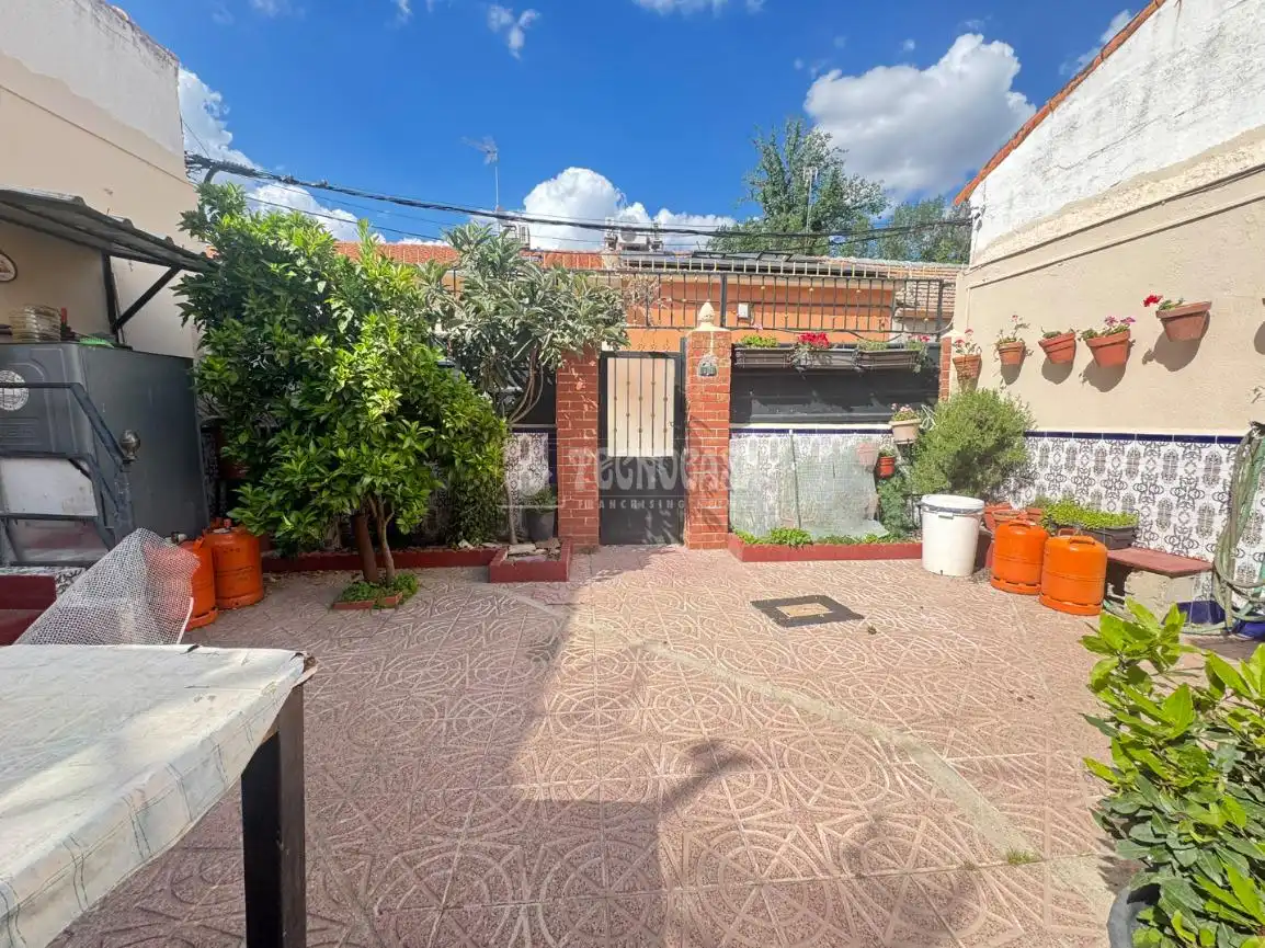 Jardí de Casa adosada en venda en Aranjuez amb Aire condicionat i Calefacció