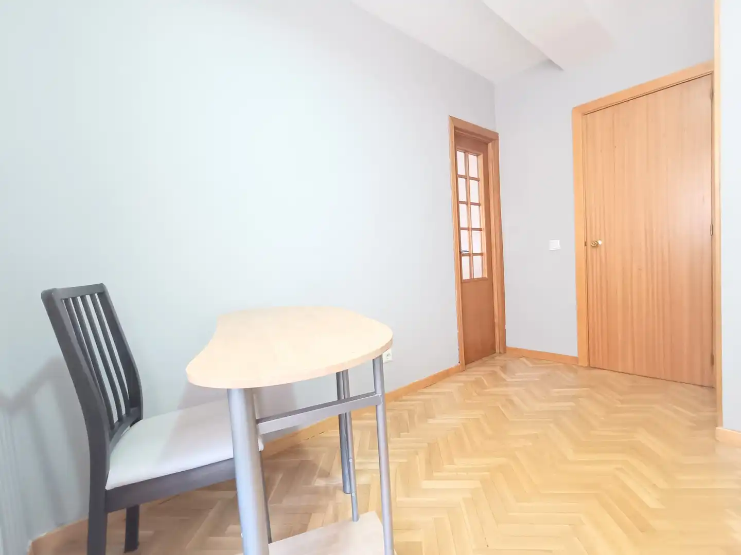 Bedroom of Flat for rent in Madrid  with Heating, Parquet flooring and Terrace