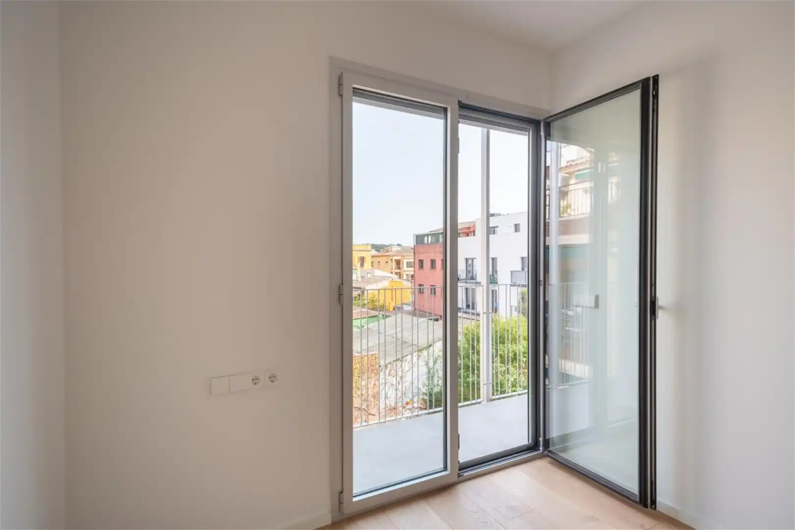 Flat for sale in Carrer Migdia, 63, Eixample Sud – Migdia