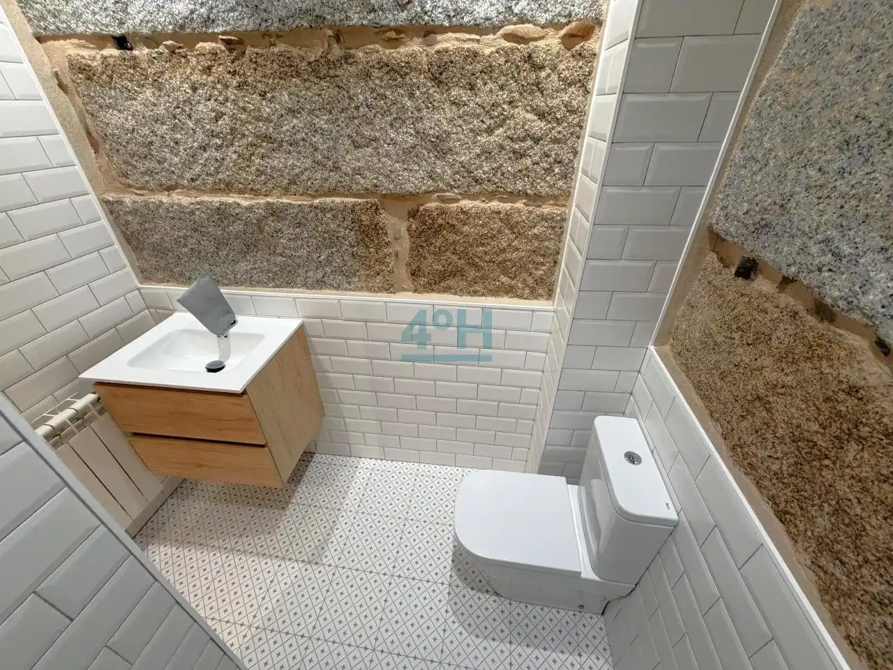 Bathroom of Flat for sale in Posío