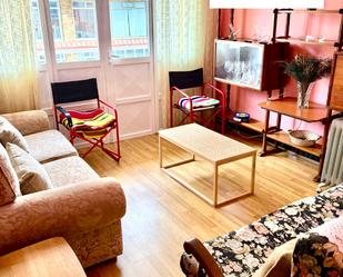 Sala d'estar de Pis en venda en Foz amb Parquet, Terrassa i Traster