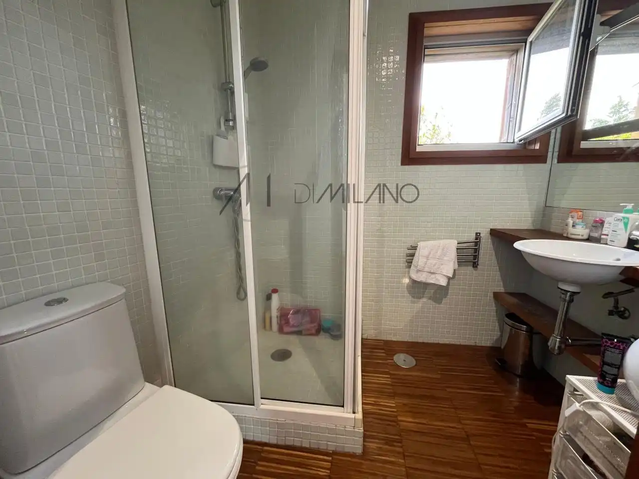 Bany de Casa o xalet en venda en Nigrán amb Calefacció, Jardí privat i Terrassa