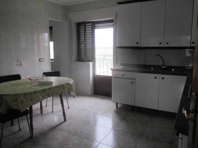 Cuina de Casa o xalet en venda en Poveda de las Cintas amb Terrassa i Traster