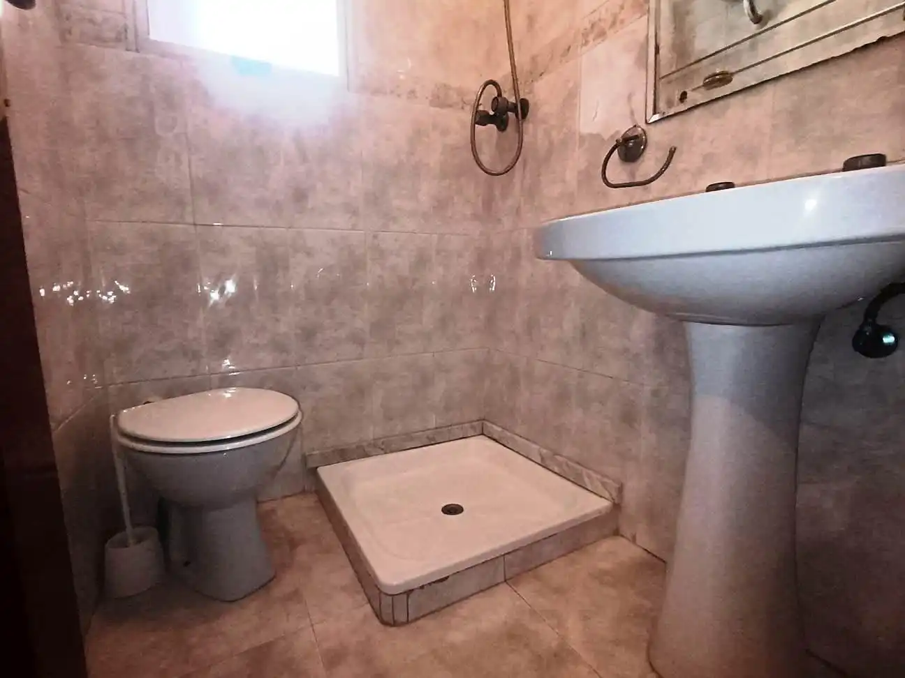 Badezimmer von Wohnung zum Verkauf in Cieza mit Klimaanlage und Balkon