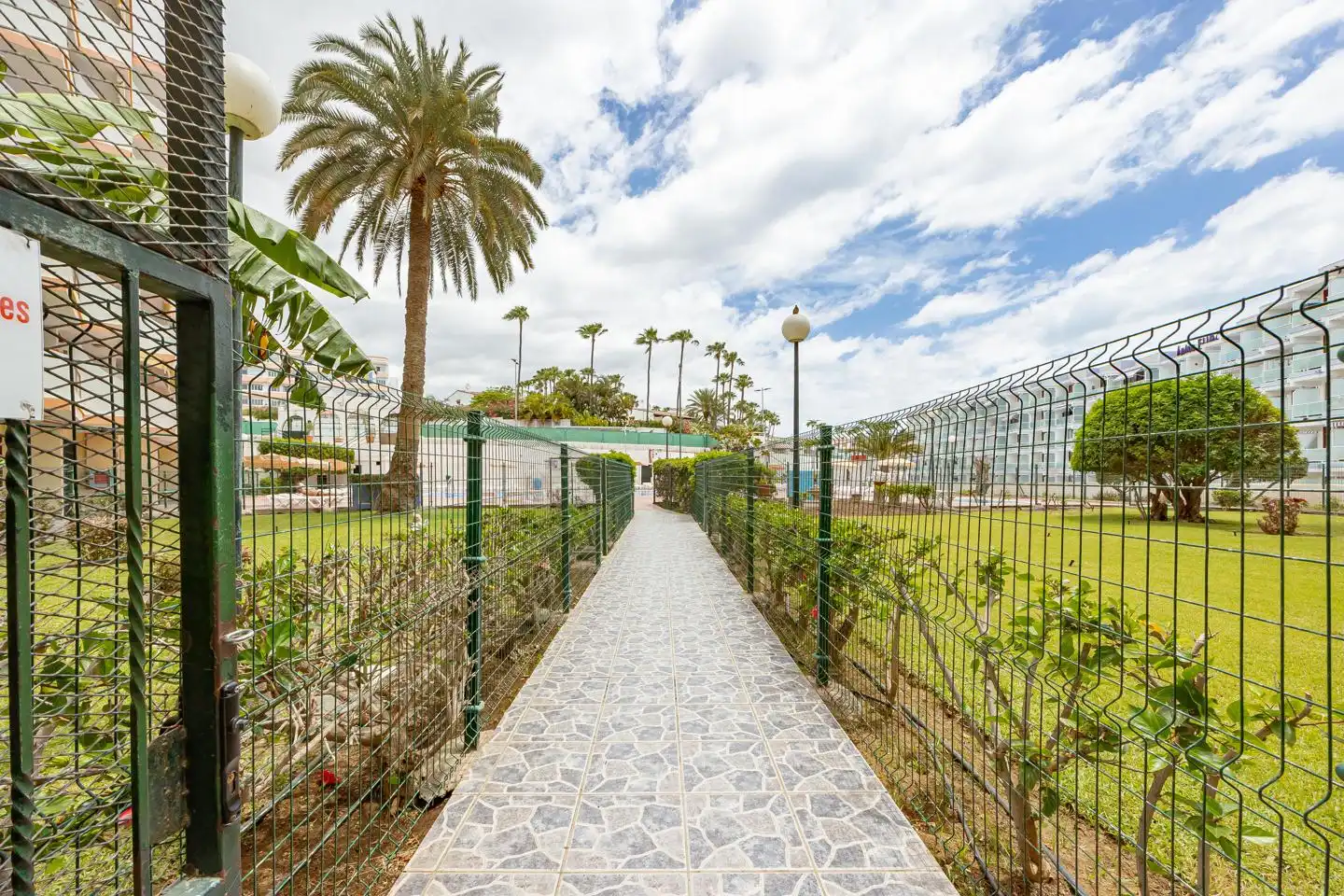 Vista exterior de Piso en venta en San Bartolomé de Tirajana