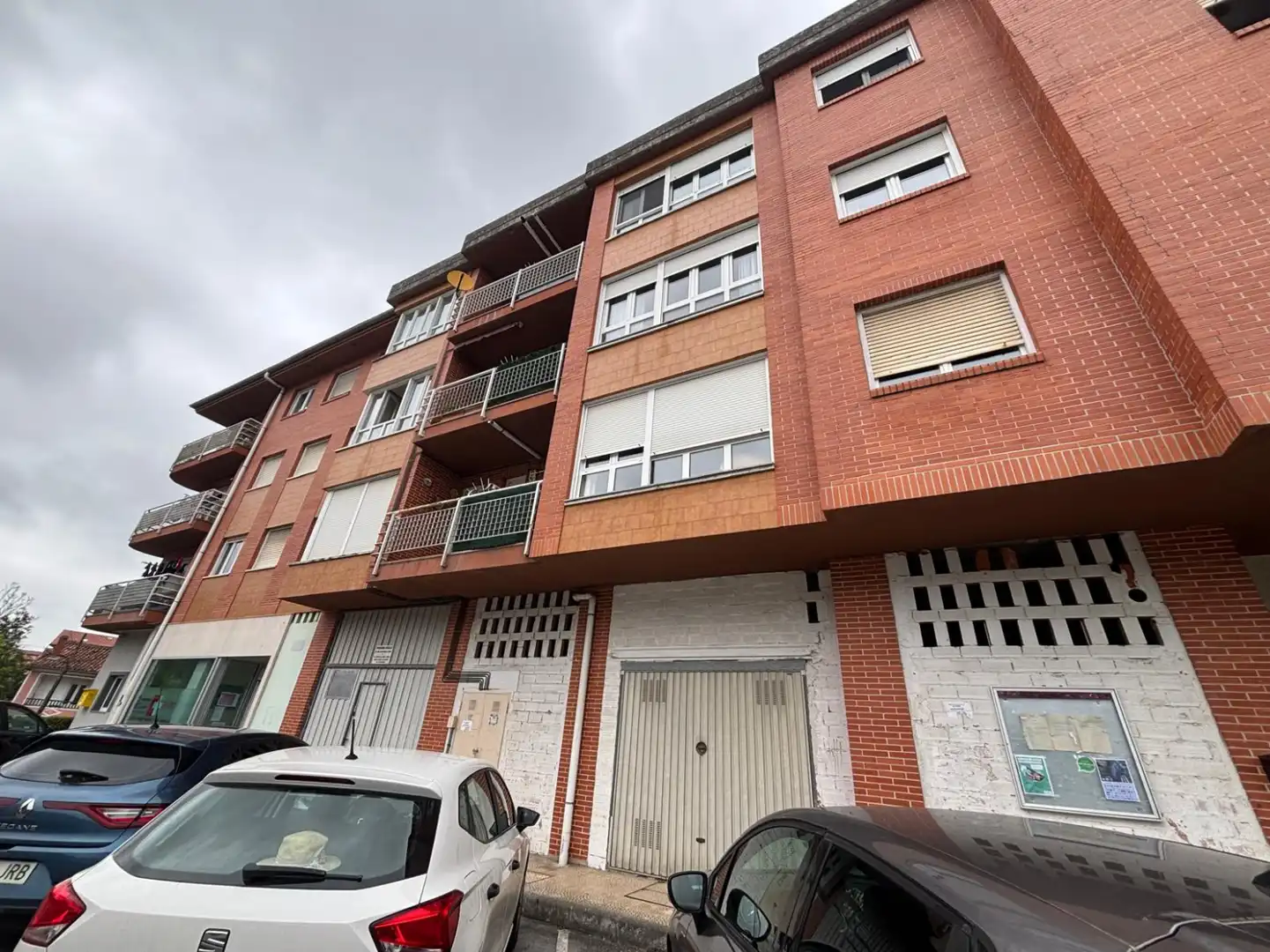 Exterior view of Commercial properties for sale in Puente Viesgo
