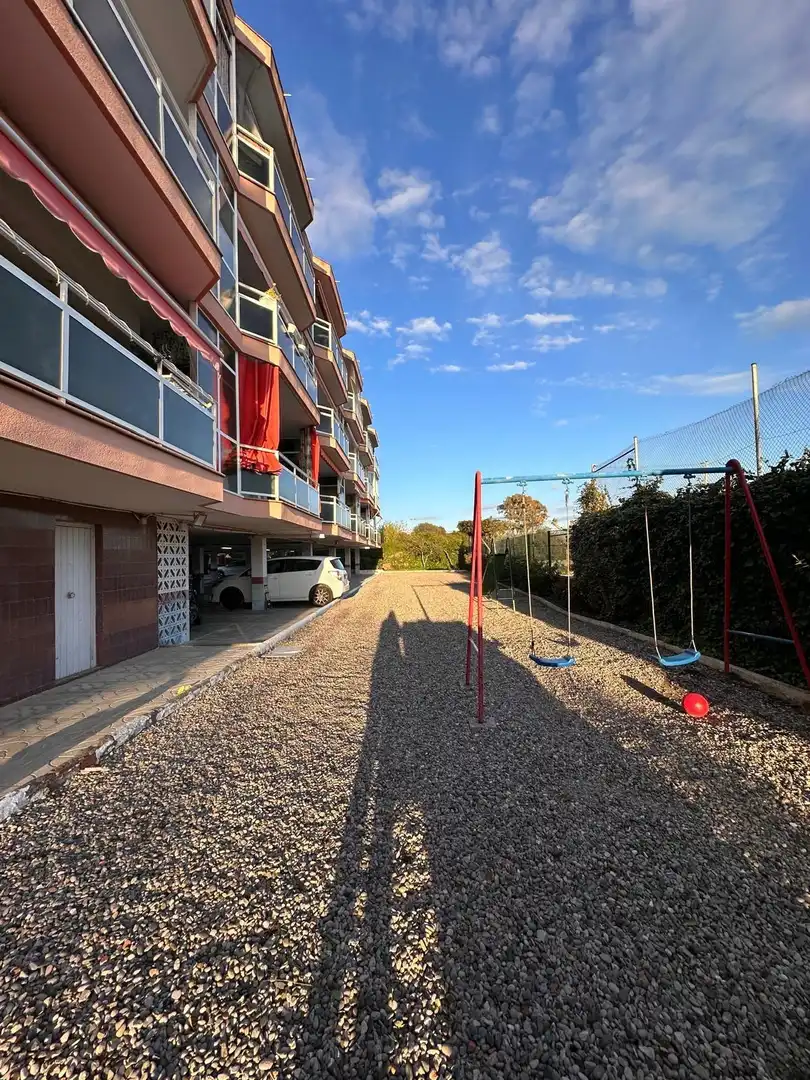 Aparcament de Apartament en venda en Sitges amb Parquet, Terrassa i Balcó