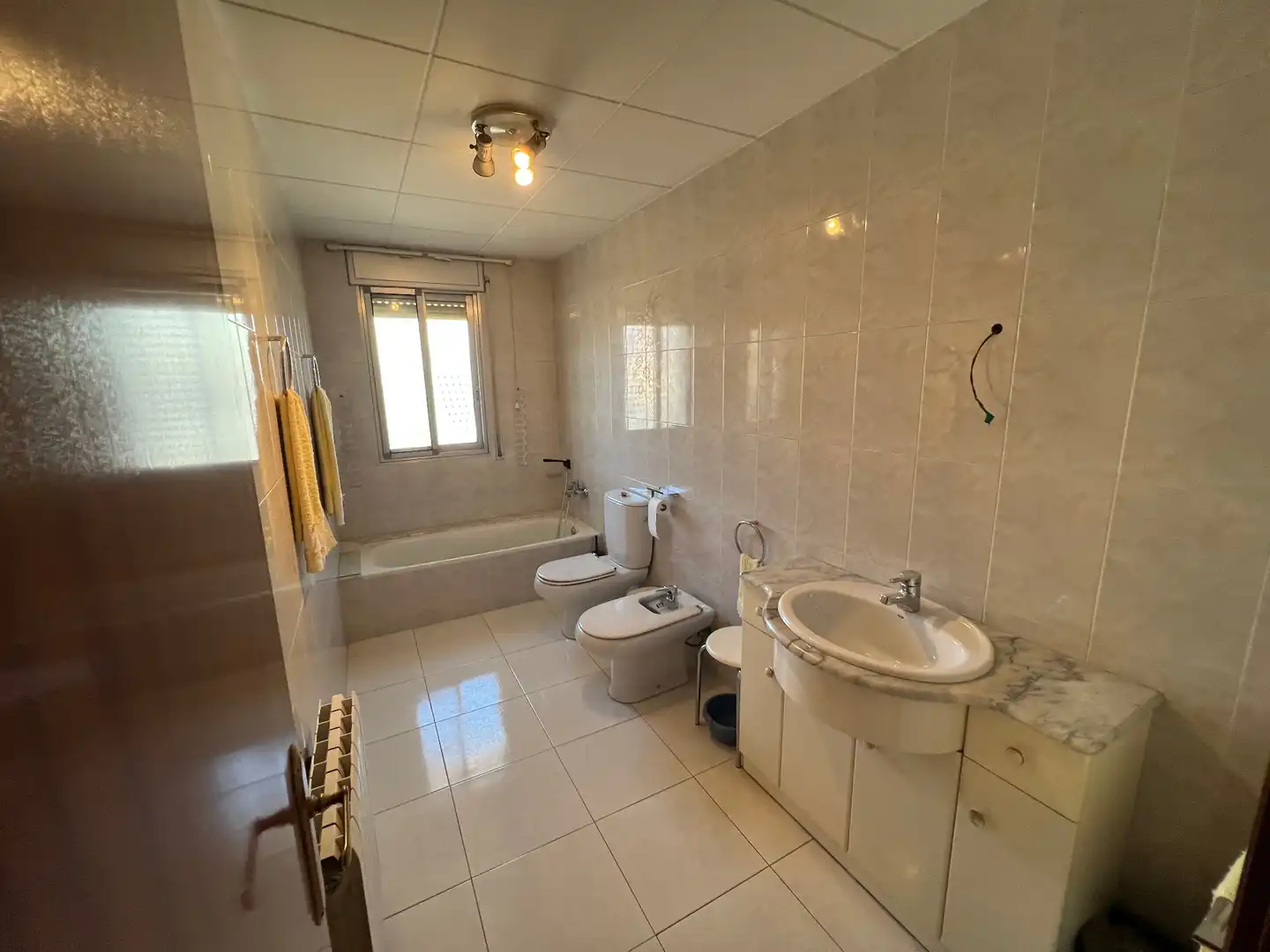 Bathroom of Flat for sale in Arbeca  with Heating, Terrace and Storage room
