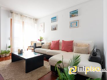 Piso con ascensor en venta en Santoña