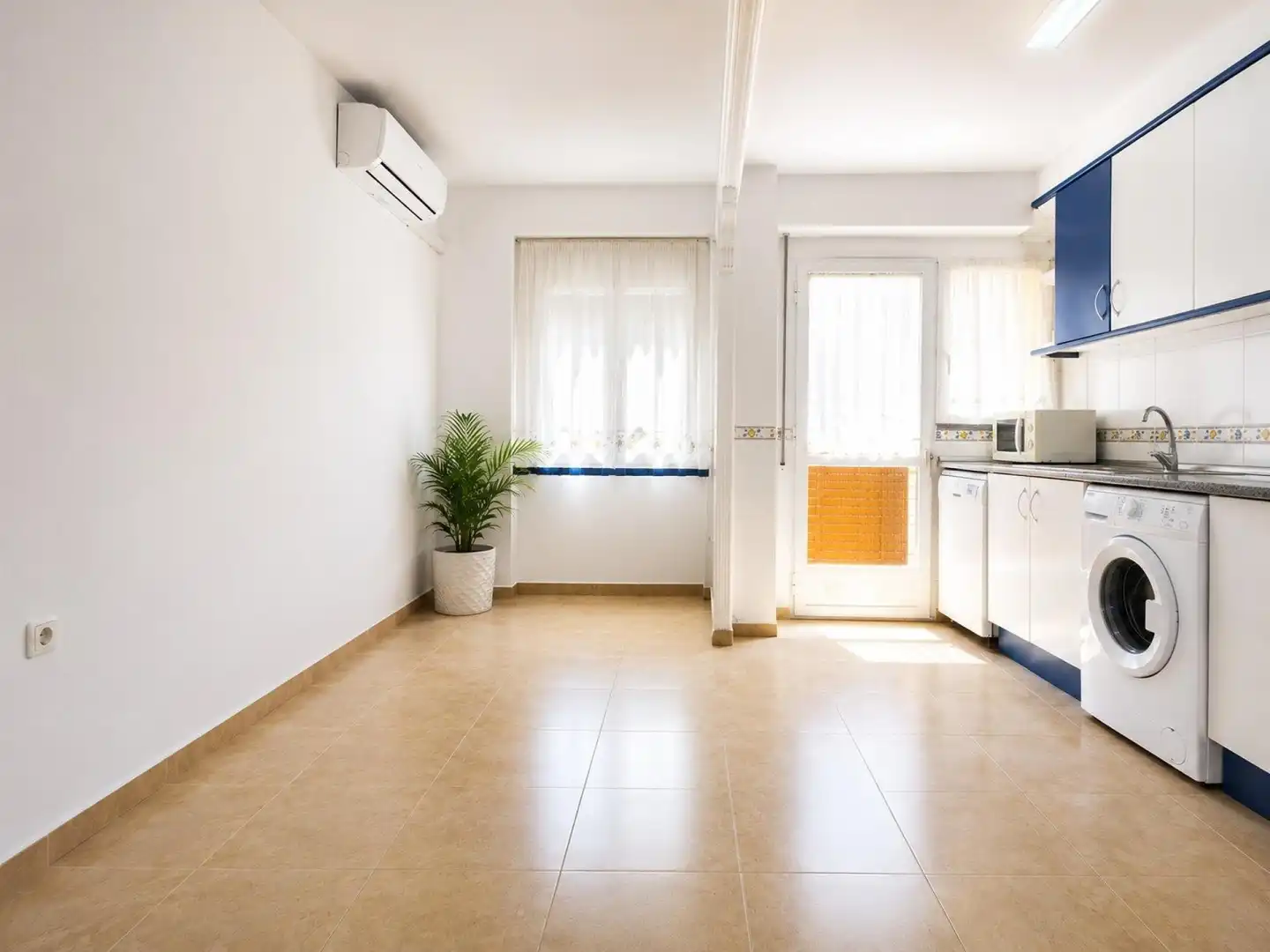 Flat for sale in Xirivella  with Air Conditioner, Heating and Terrace