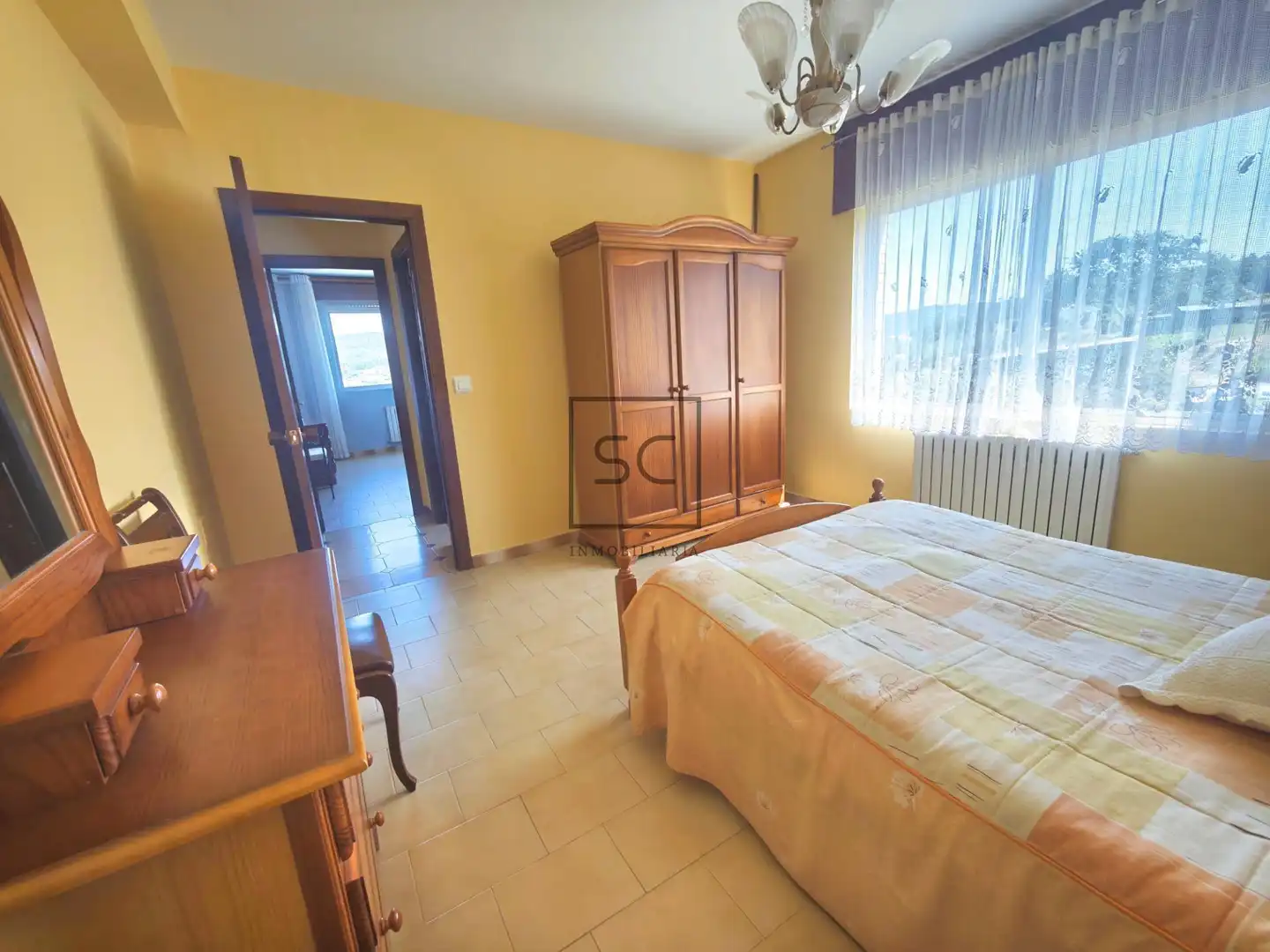 Habitación de Casa o chalet en venta en Narón con Jardín privado, Trastero y Amueblado