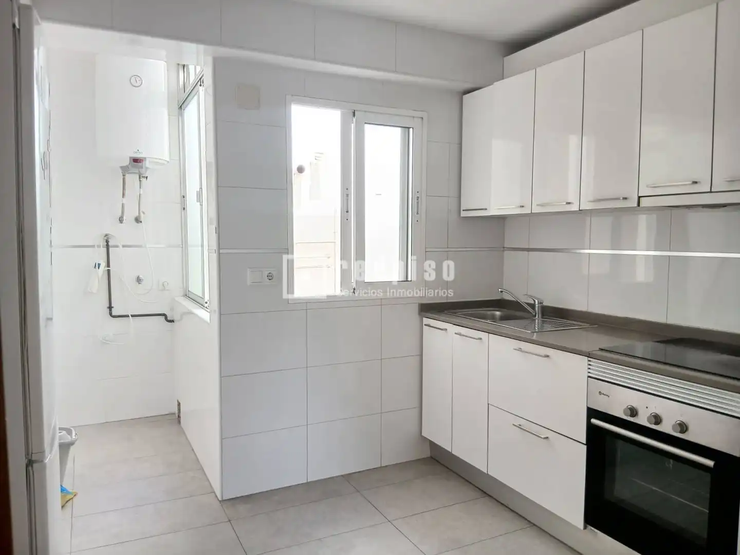Cuina de Pis en venda en Murcia amb Terrassa