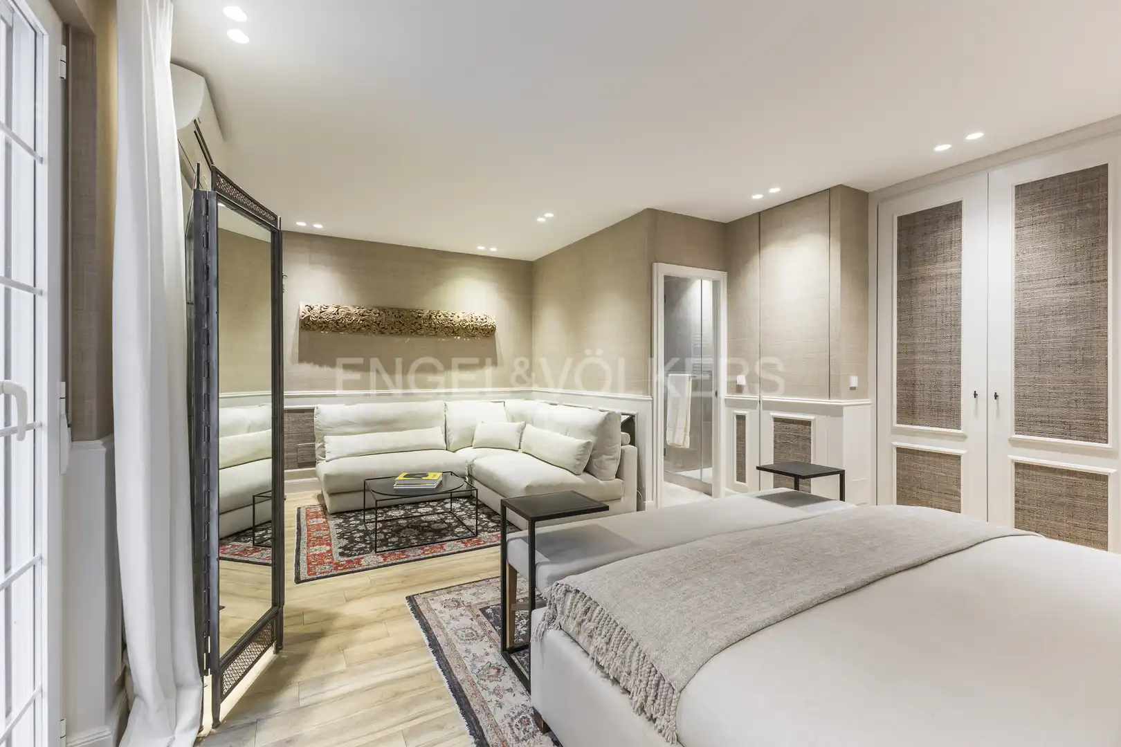 Bedroom of Flat for rent in Madrid  with Air Conditioner, Heating and Terrace