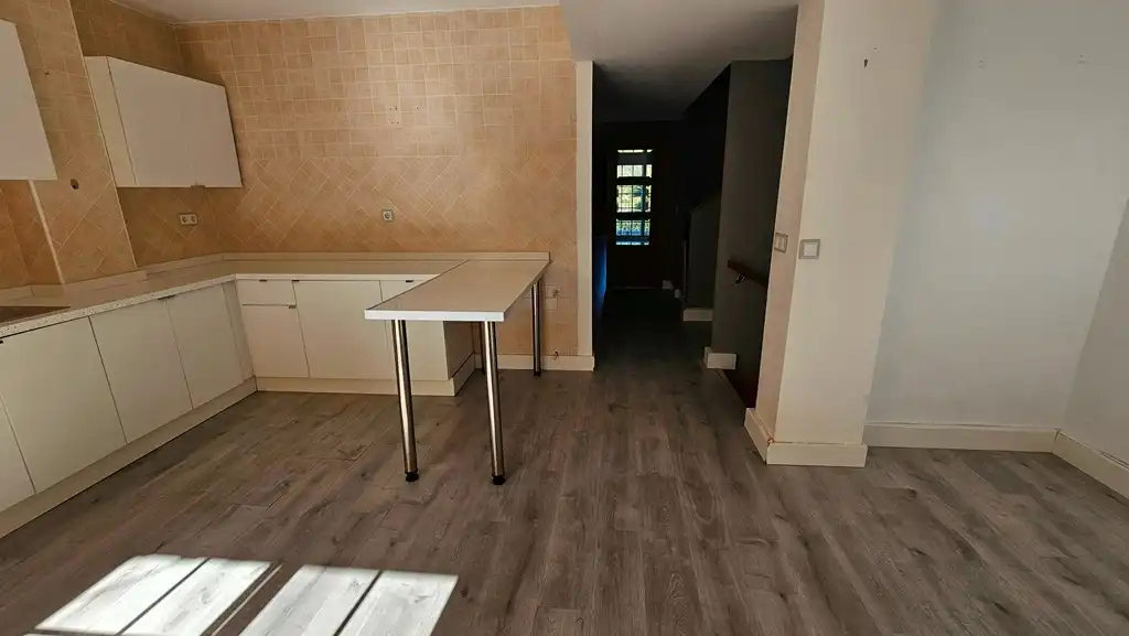 Detached homes for sale in Calle Nicolás Guillén, Altorreal - El Chorrico