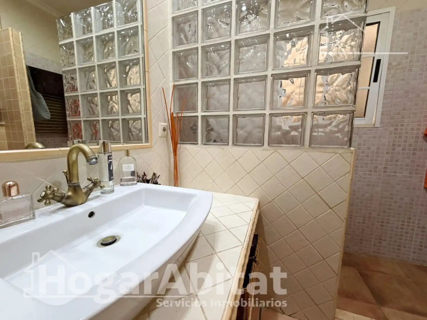 Baño de Casa o chalet en venta en Paterna con Aire acondicionado, Calefacción y Terraza