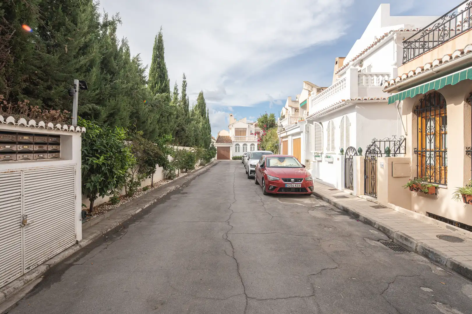 Exterior view of Houses for sale in Genil