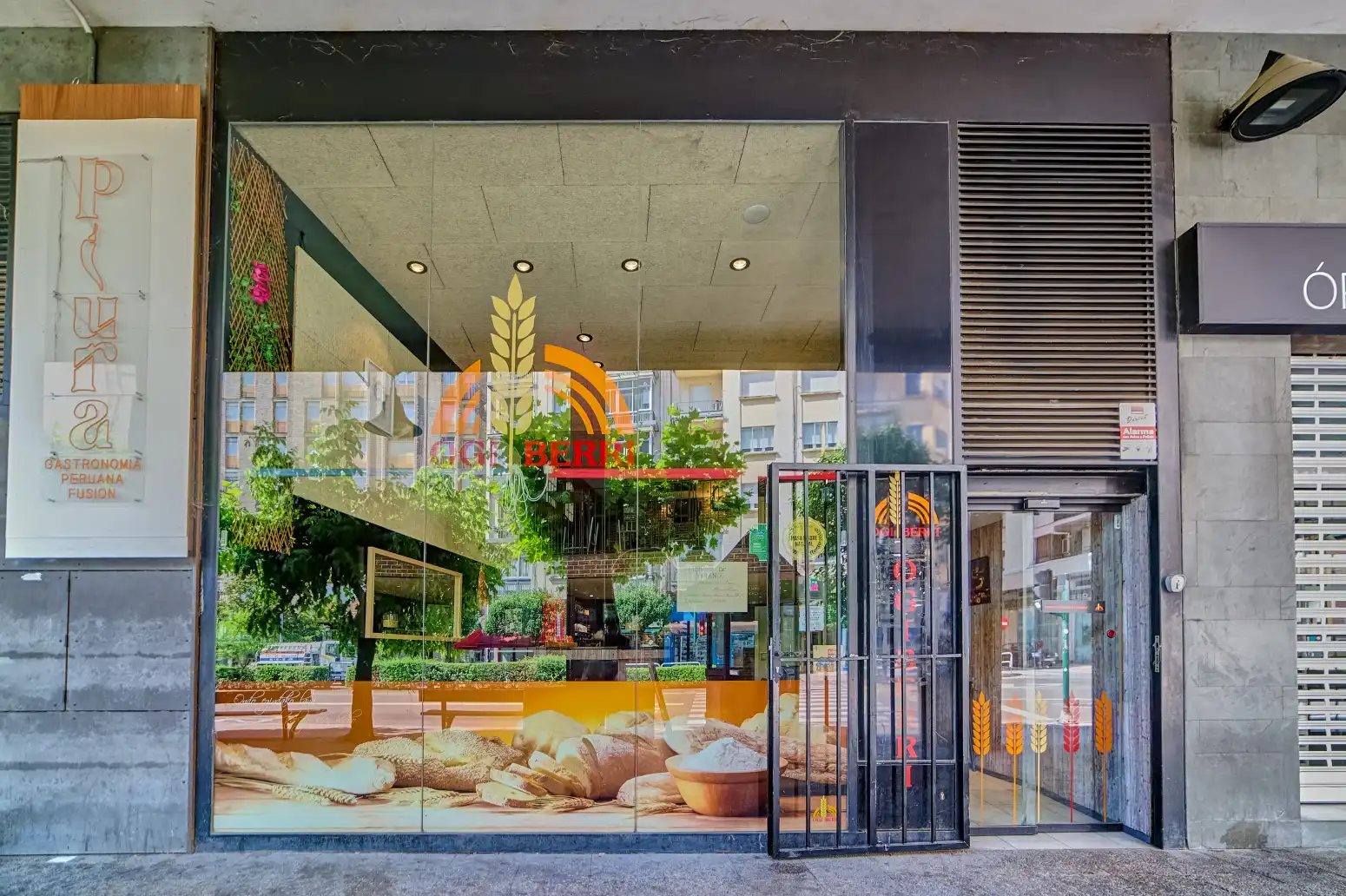 Business premises for transfer in Burlada-Burlata - Calle Mayor 37 Bis. Burlada-Burlata 37 Bis, imagen 2