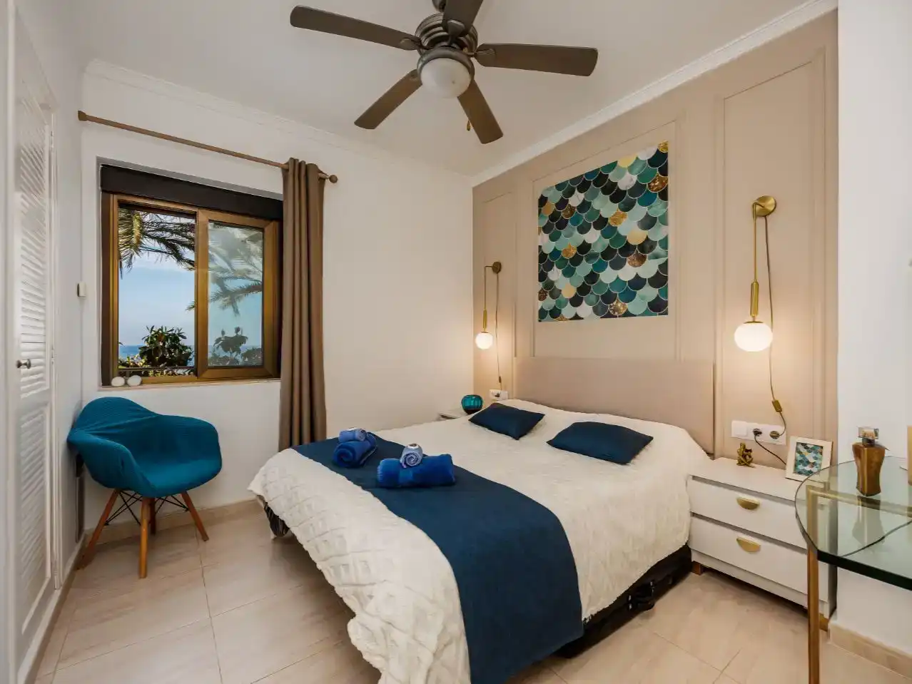 Bedroom of Flat for rent in Dénia  with Air Conditioner, Private garden and Parquet flooring