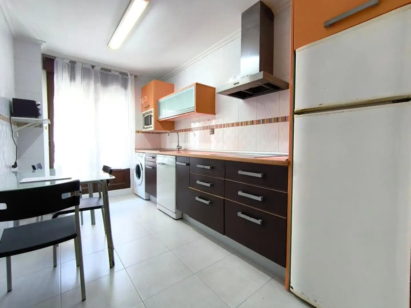 Cocina de Piso en venta en Santa María de Cayón con Calefacción, Trastero y Amueblado