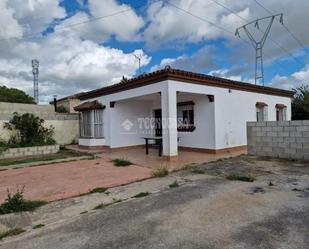 Exterior view of Country house for sale in Chiclana de la Frontera