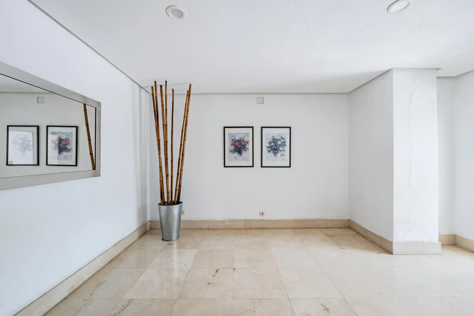 Maisonette zum Verkauf in Majadahonda mit Heizung, Privatgarten und Terrasse