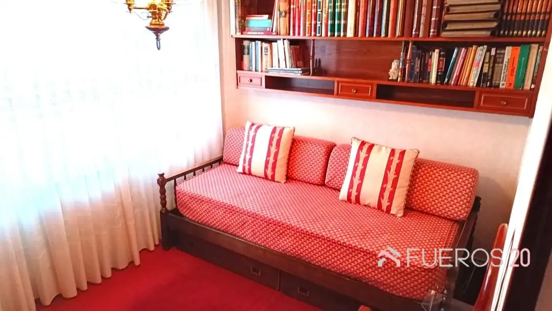 Flat for sale in Rontegui - Pormetxeta