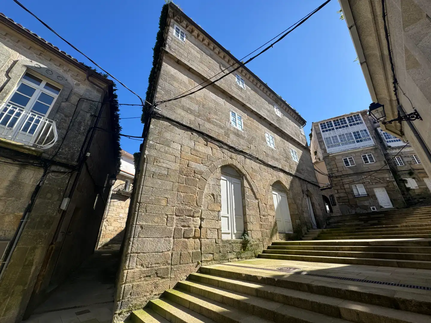 Vista exterior de Edificio en venta en Muros