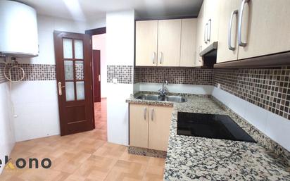 Kitchen of Flat for sale in  Córdoba Capital  with Terrace and Storage room