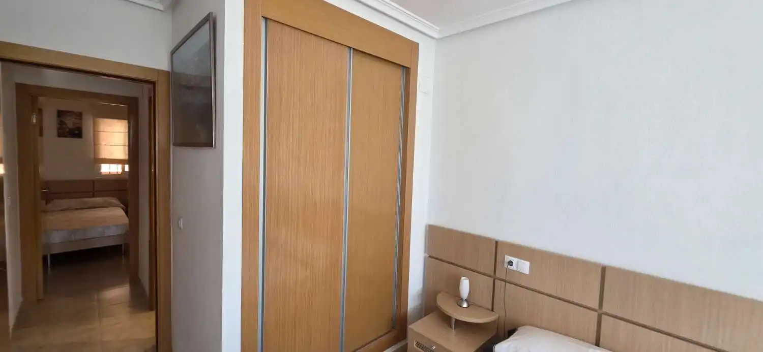 Dormitori de Apartament en venda en Oropesa del Mar / Orpesa amb Aire condicionat, Terrassa i Piscina