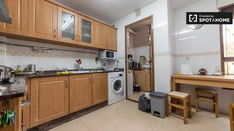 Room in Beniferri