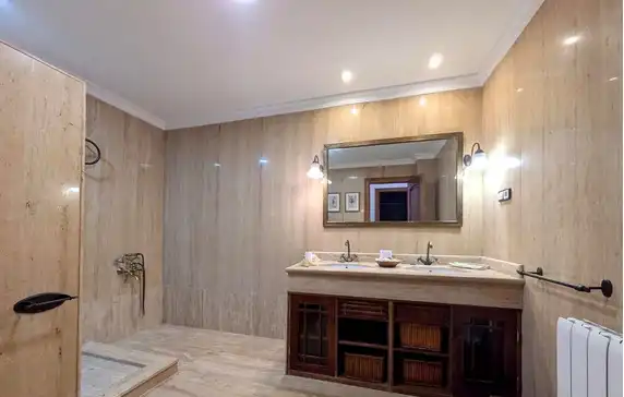 Baño de Casa o chalet de alquiler en Linares con Aire acondicionado, Terraza y Amueblado