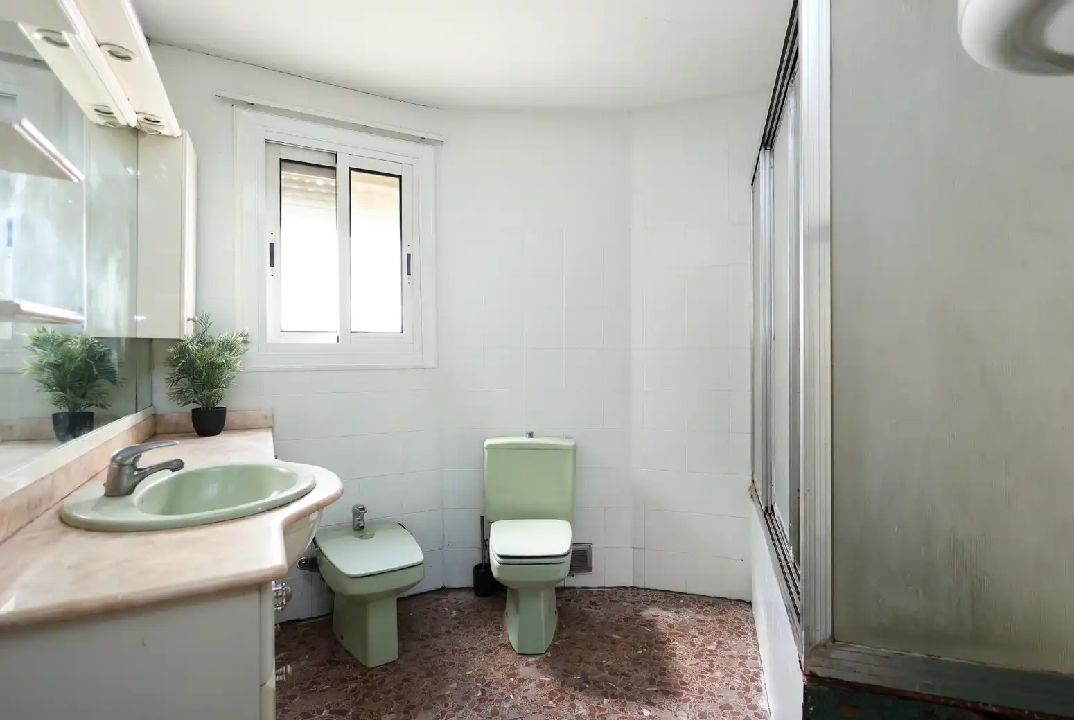 Bathroom of Flat for sale in Gavà