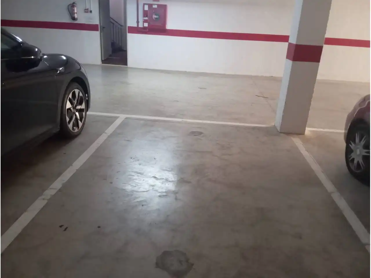 Parcheggio con ascensore in affitto a Calle Ábrego