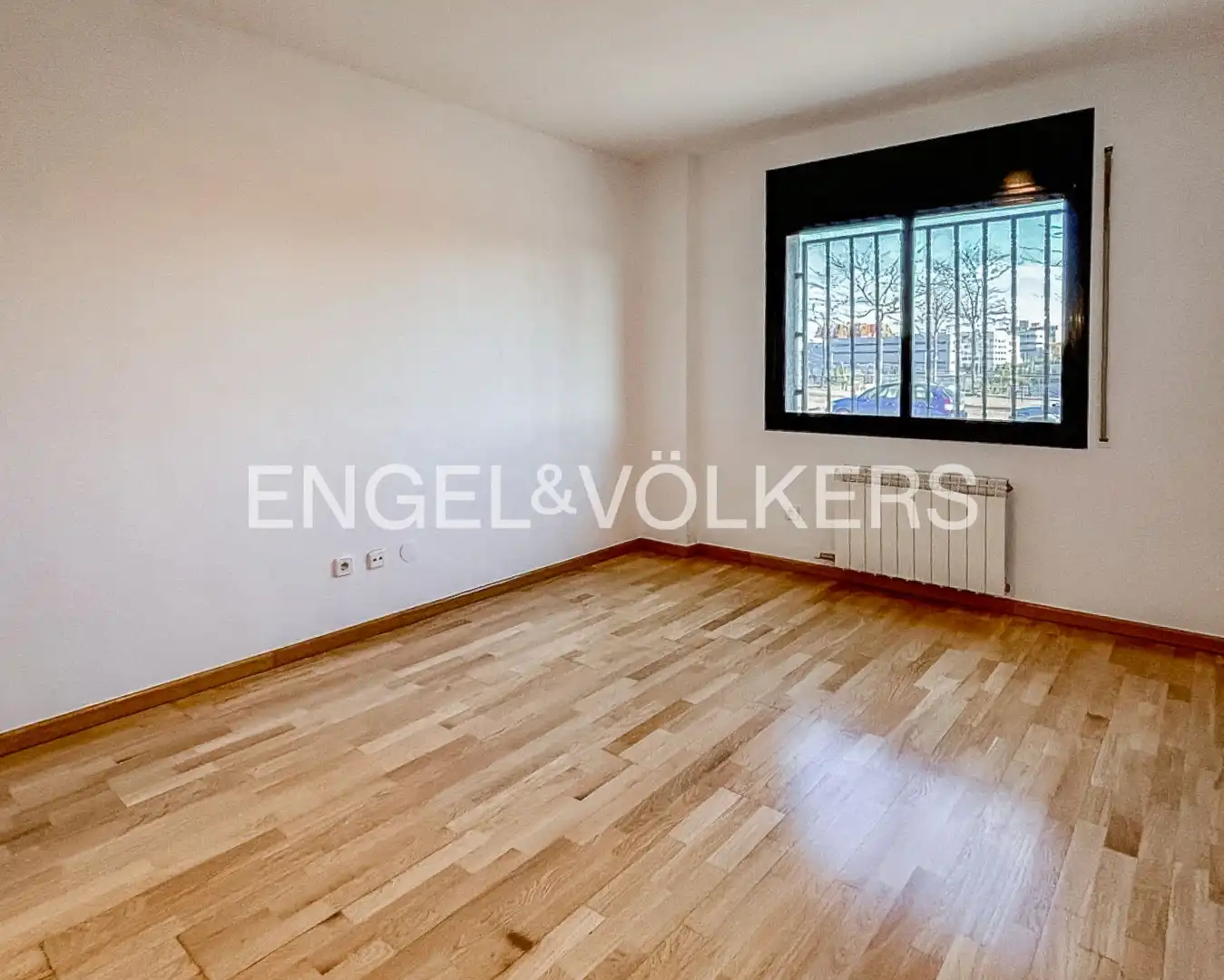 Sala de estar de Piso de alquiler en Sant Feliu de Llobregat con Aire acondicionado, Calefacción y Parquet