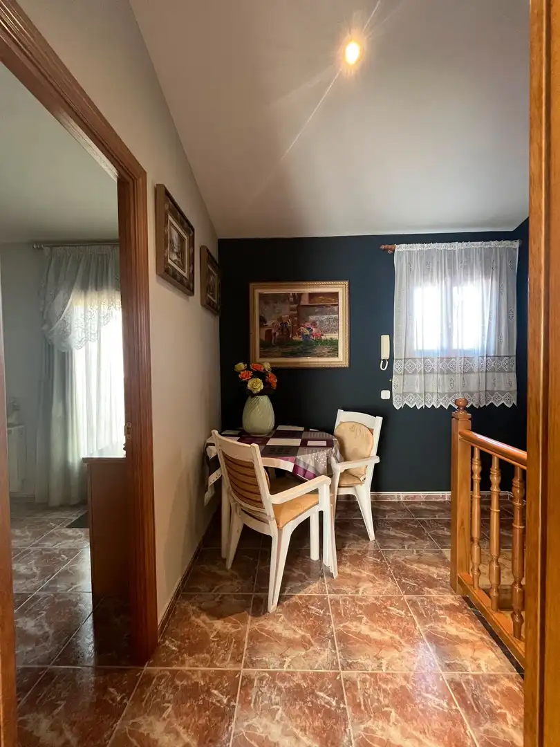 Menjador de Casa adosada en venda en Torrefarrera amb Aire condicionat, Calefacció i Jardí privat