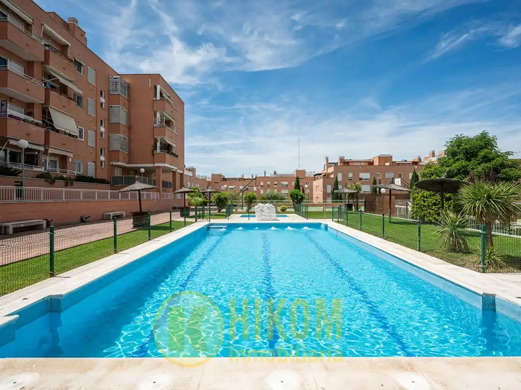 Swimming pool of Ground floor for sale in Las Rozas de Madrid  with Air Conditioner, Private garden and Terrace