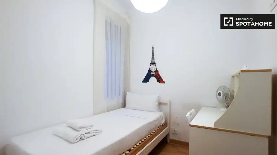 Flat with terrace to rent in Eixample, imagen 14