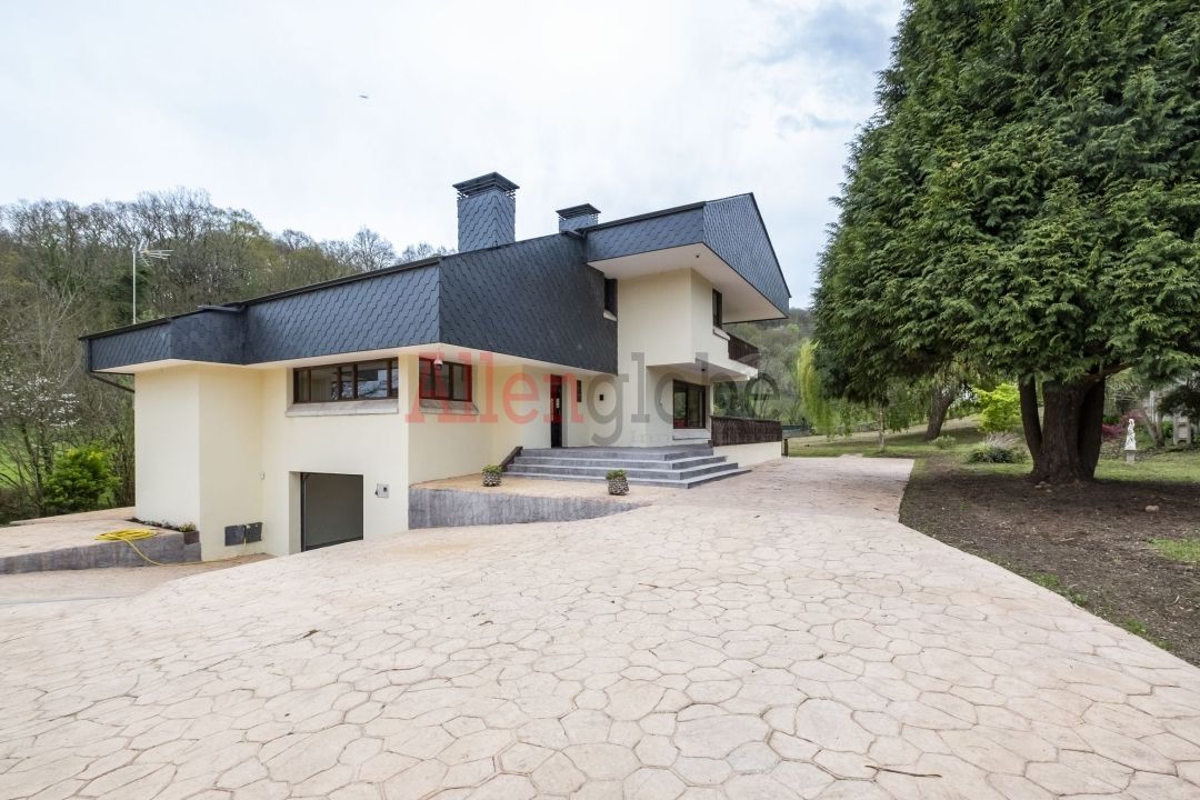 Casa o xalet en venda a Avenida Solvay - Lieres, Carbayin - Lieres - Valdesoto