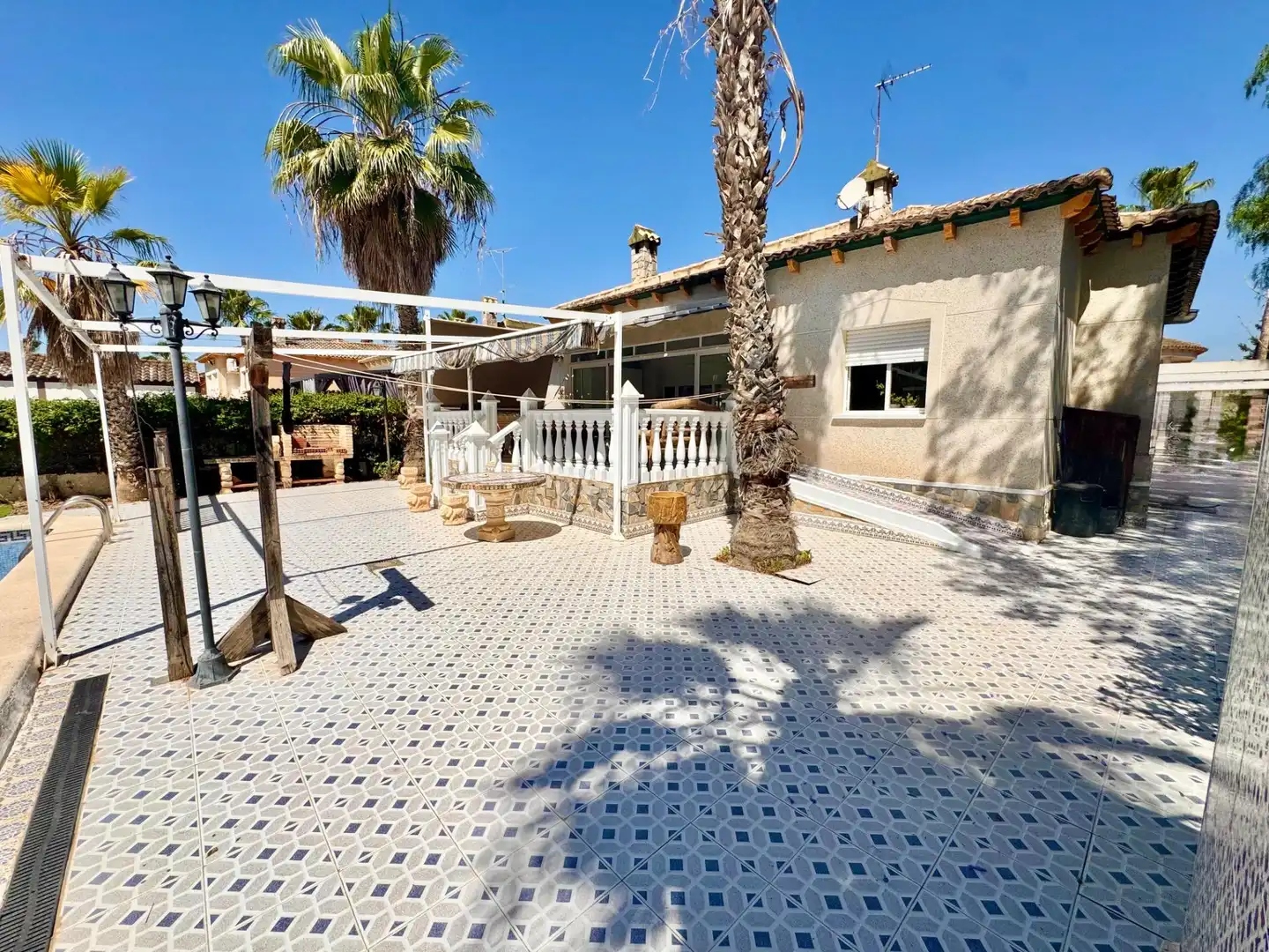 Vista exterior de Casa o chalet en venta en Benferri con Aire acondicionado, Calefacción y Jardín privado