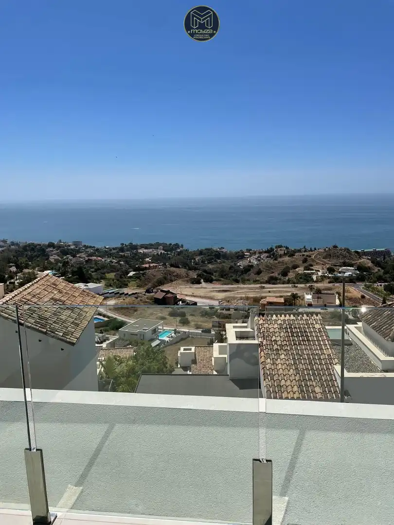 Duplex con ascensore in vendita a La Capellanía - El Higuerón, imagen 2