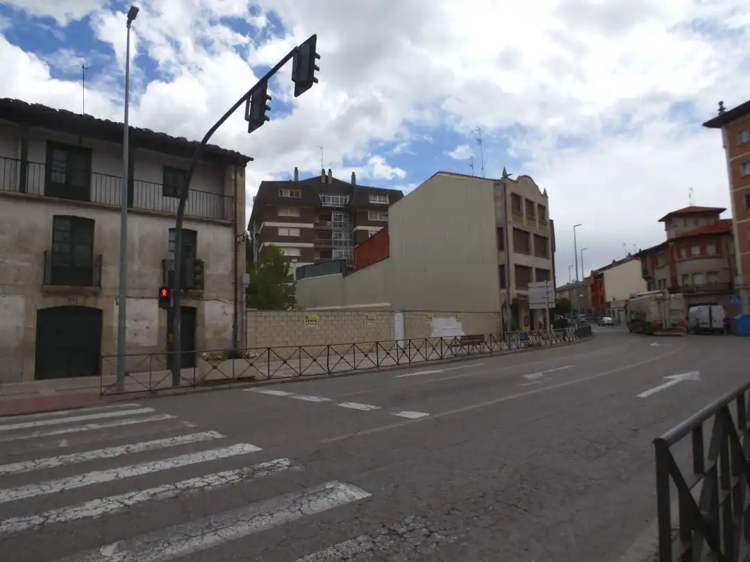 Residential land for sale in Medina de Pomar