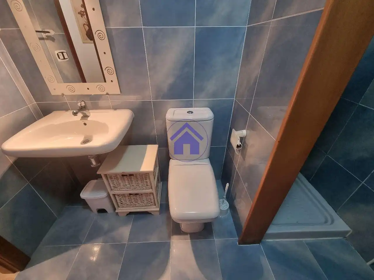Baño de Ático de alquiler en Pontevedra Capital  con Calefacción, Amueblado y Balcón
