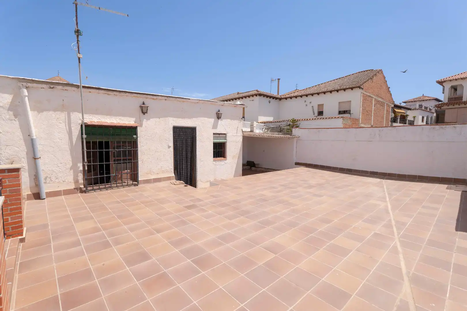 Exterior view of Attic for sale in Ugíjar  with Terrace, Furnished and Balcony