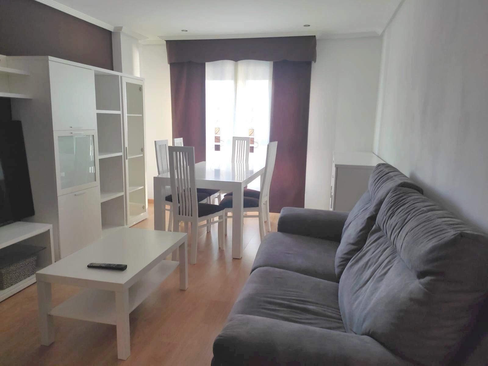 Flat to rent in  SANTA EUFEMIA, Carballo