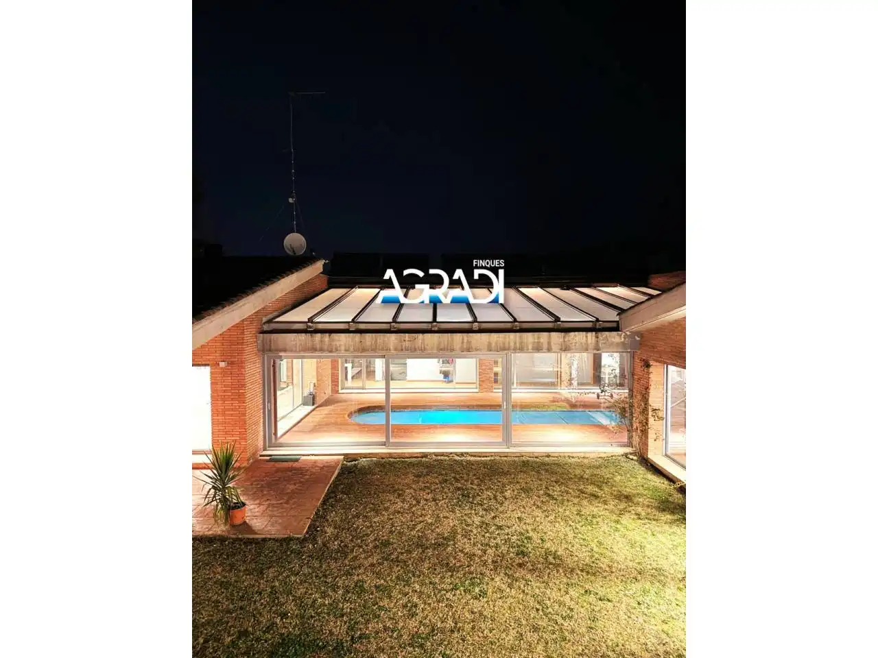 Garden of Houses for sale in Les Franqueses del Vallès  with Air Conditioner, Heating and Private garden